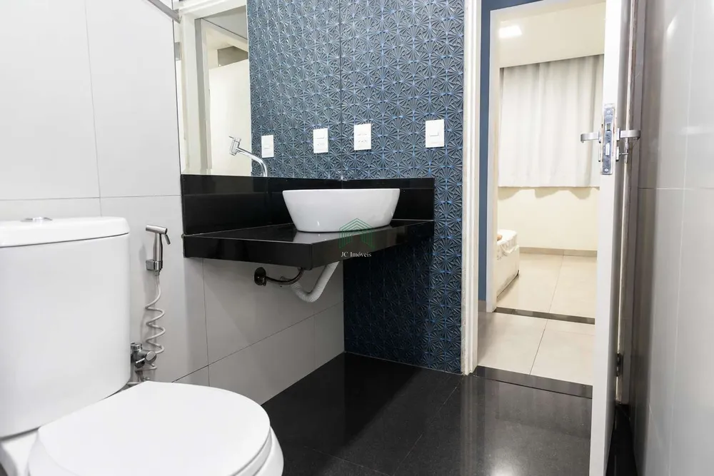 Apartamento, 3 quartos, 121 m² - Foto 2