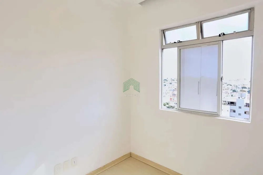 Apartamento, 3 quartos, 80 m² - Foto 2