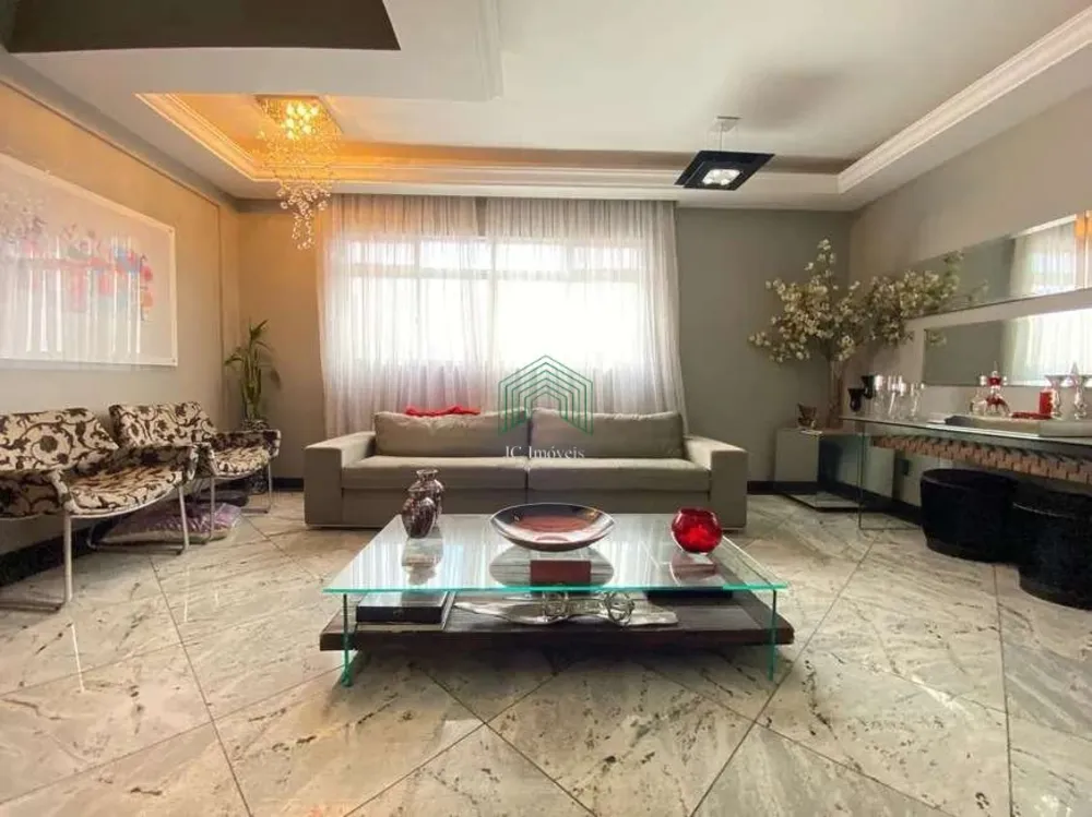 Cobertura, 4 quartos, 213 m² - Foto 1