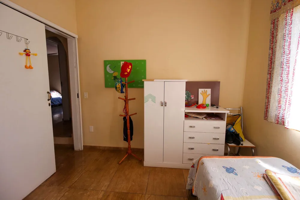 Casa, 5 quartos, 260 m² - Foto 6