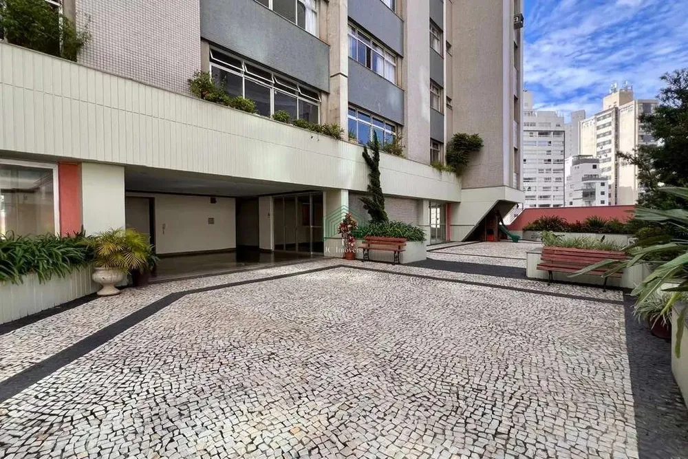 Apartamento, 4 quartos, 209 m² - Foto 4