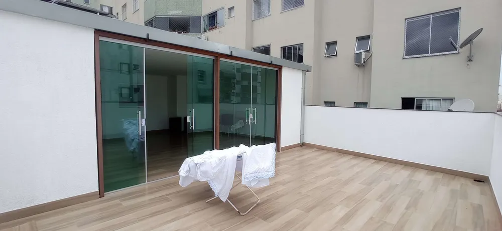 Casa, 5 quartos, 290 m² - Foto 1