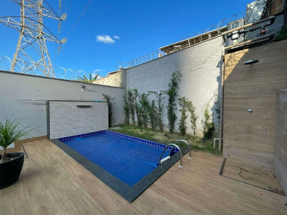 Casa, 3 quartos, 200 m² - Foto 2