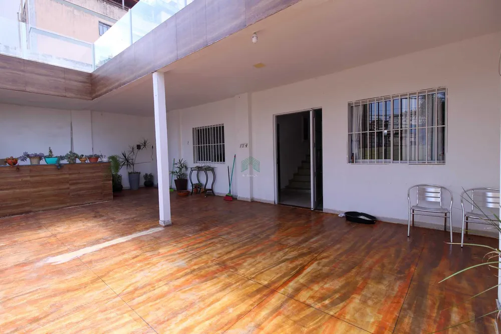 Casa, 6 quartos, 280 m² - Foto 4