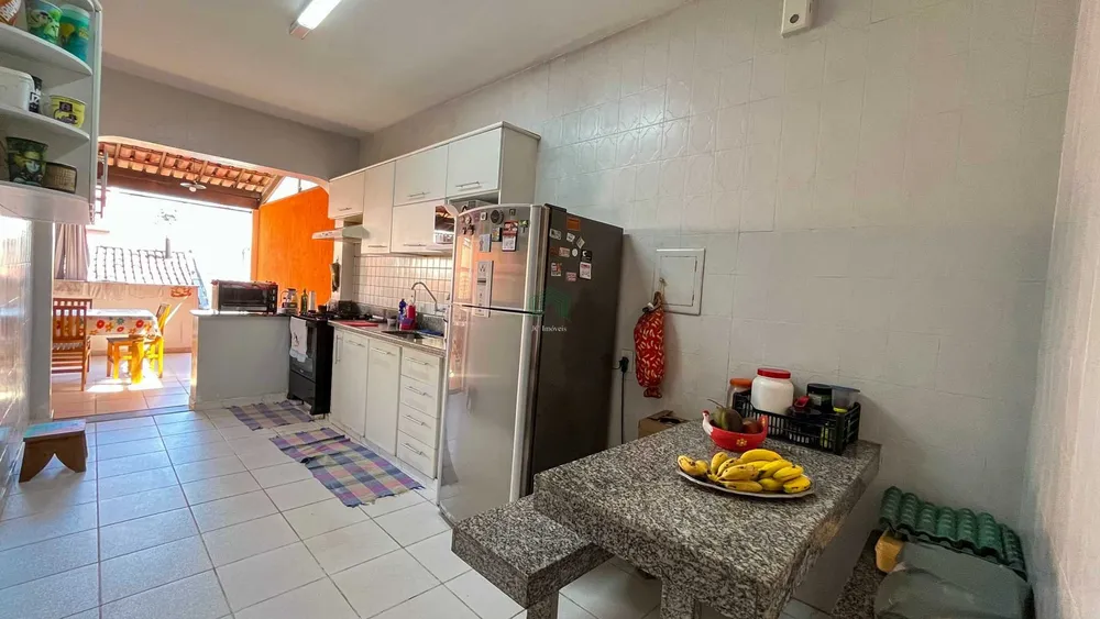 Casa, 4 quartos, 244 m² - Foto 6
