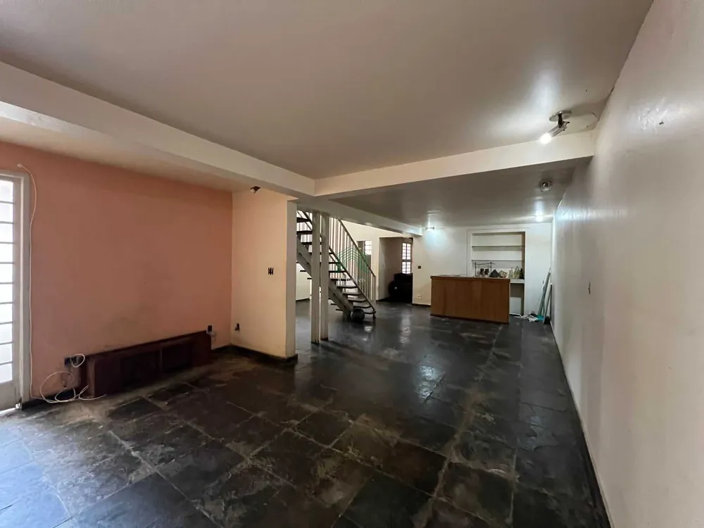 Casa, 3 quartos, 292 m² - Foto 1