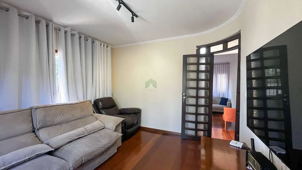 Casa, 4 quartos, 324 m² - Foto 2