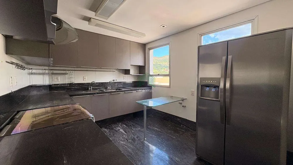 Cobertura, 3 quartos, 251 m² - Foto 3