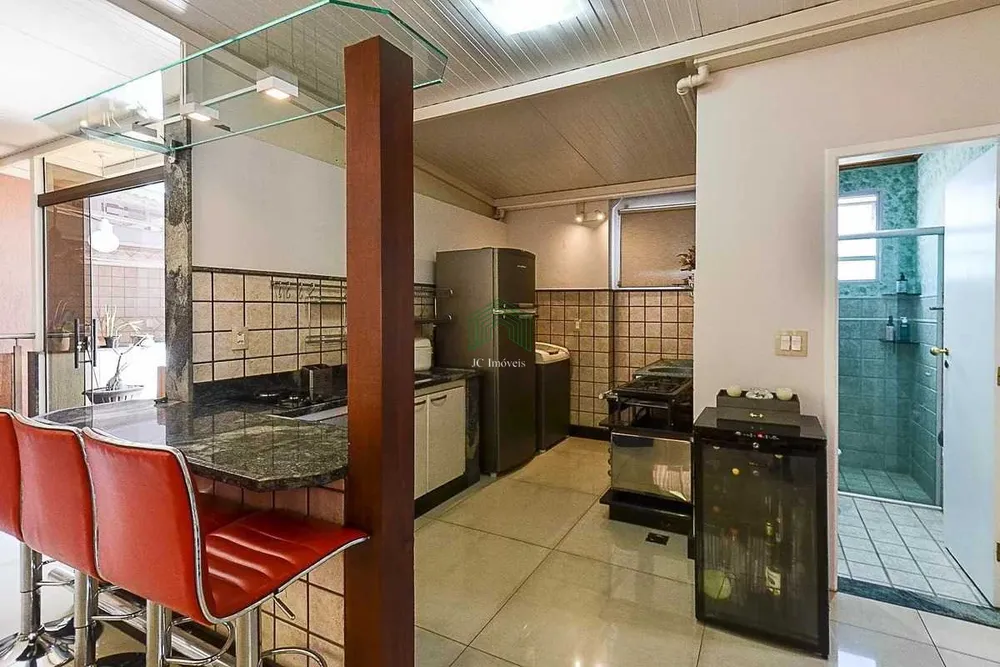 Cobertura, 4 quartos, 180 m² - Foto 1