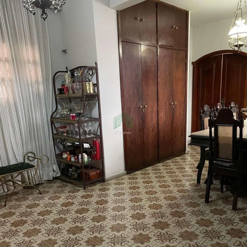 Casa, 4 quartos, 273 m² - Foto 1