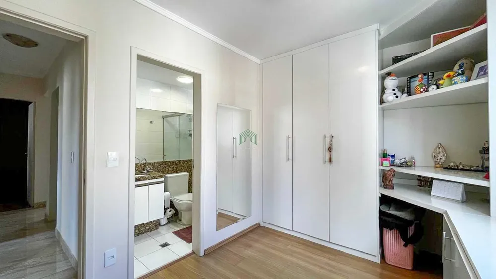 Cobertura, 5 quartos, 240 m² - Foto 2