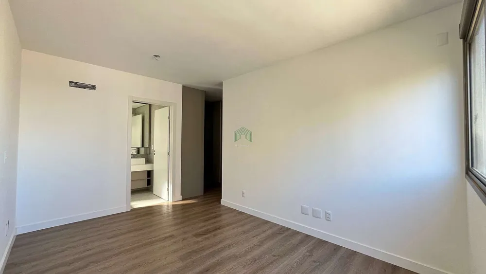 Apartamento, 4 quartos, 136 m² - Foto 1