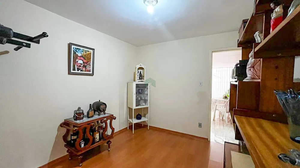 Casa, 7 quartos, 251 m² - Foto 4
