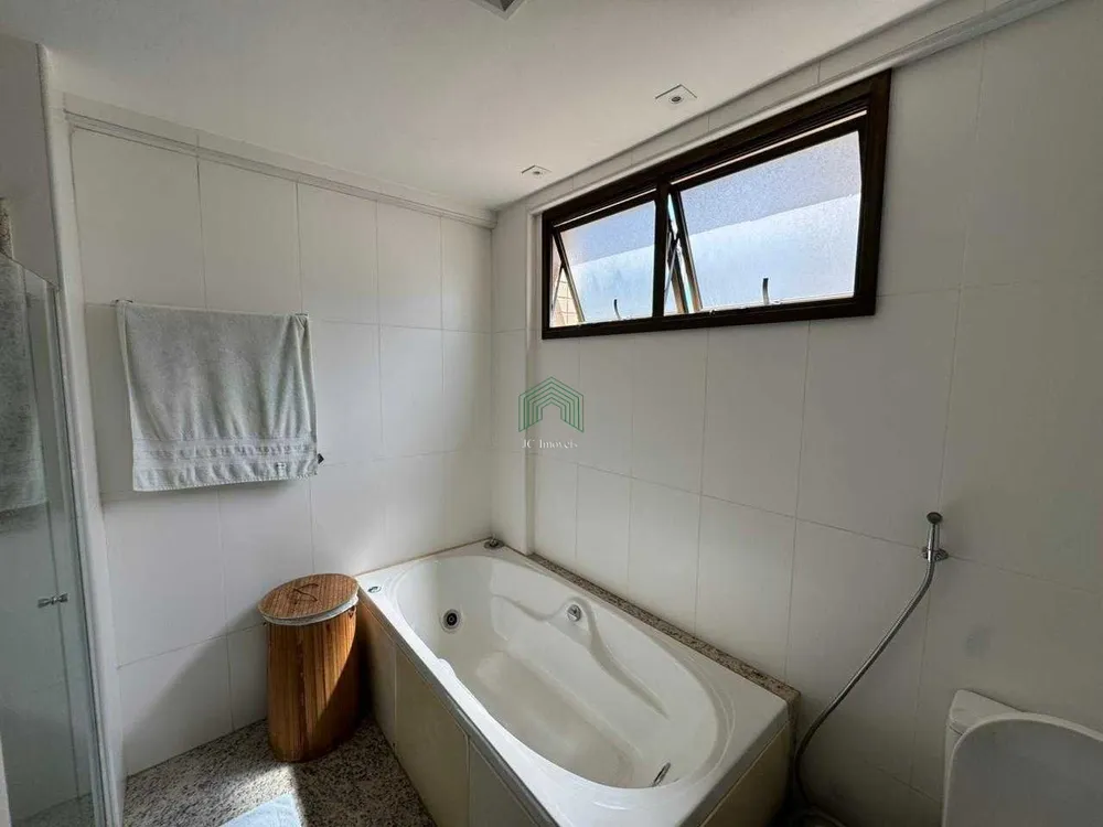 Apartamento, 4 quartos, 198 m² - Foto 2