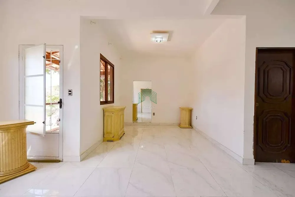 Casa, 6 quartos, 239 m² - Foto 7