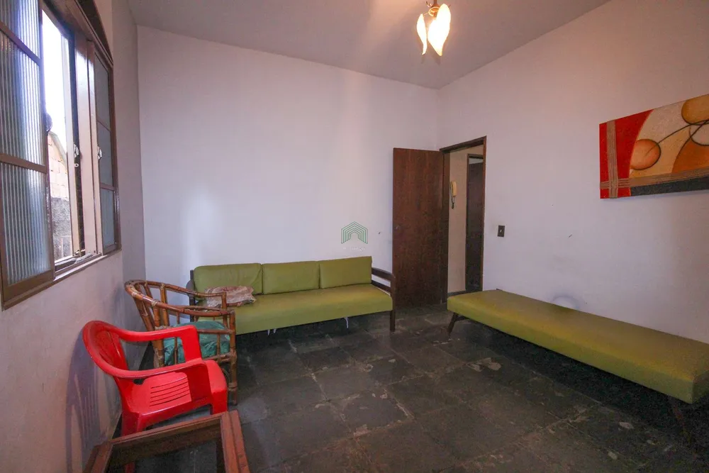 Casa, 4 quartos, 308 m² - Foto 1