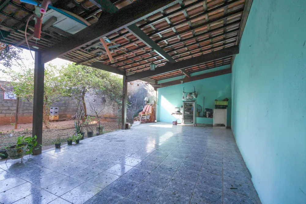 Casa, 4 quartos, 308 m² - Foto 2