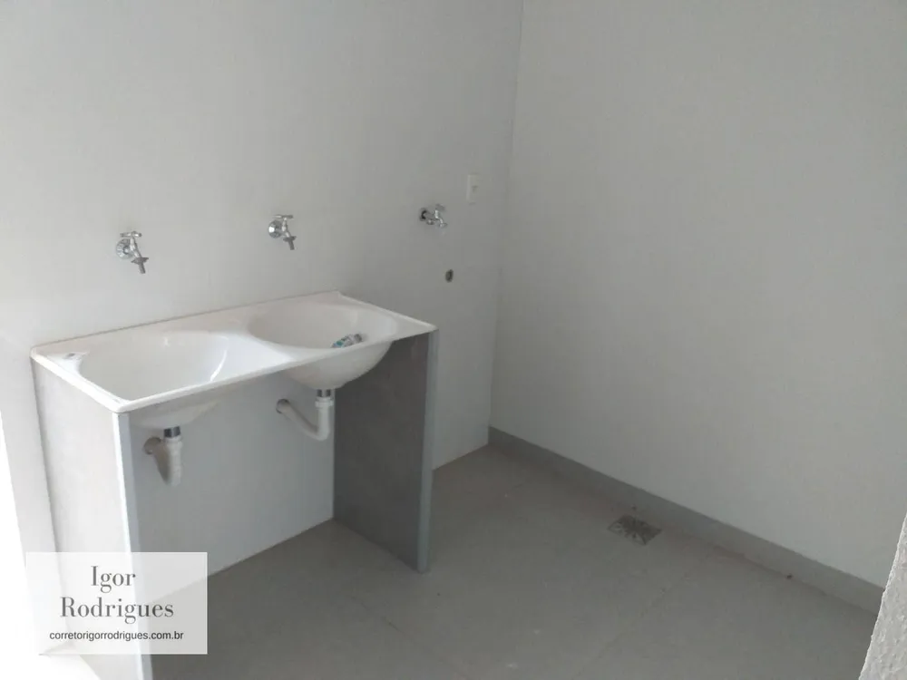 Casa, 3 quartos, 240 m² - Foto 3