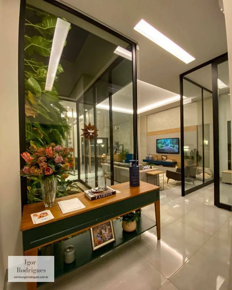 Casa, 3 quartos, 557 m² - Foto 1