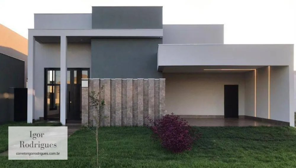 Casa, 3 quartos, 215 m² - Foto 1