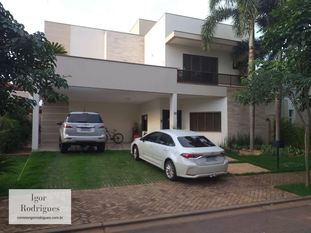 Sobrado, 3 quartos, 440 m² - Foto 1