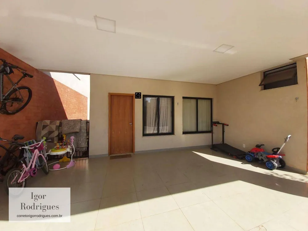 Casa, 3 quartos, 135 m² - Foto 1