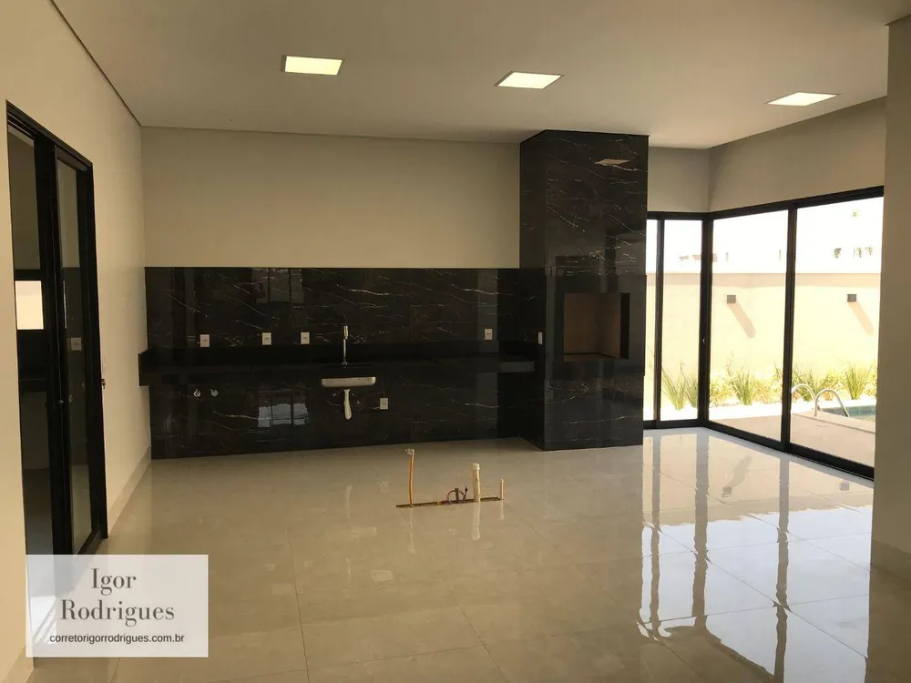Casa, 4 quartos, 270 m² - Foto 3