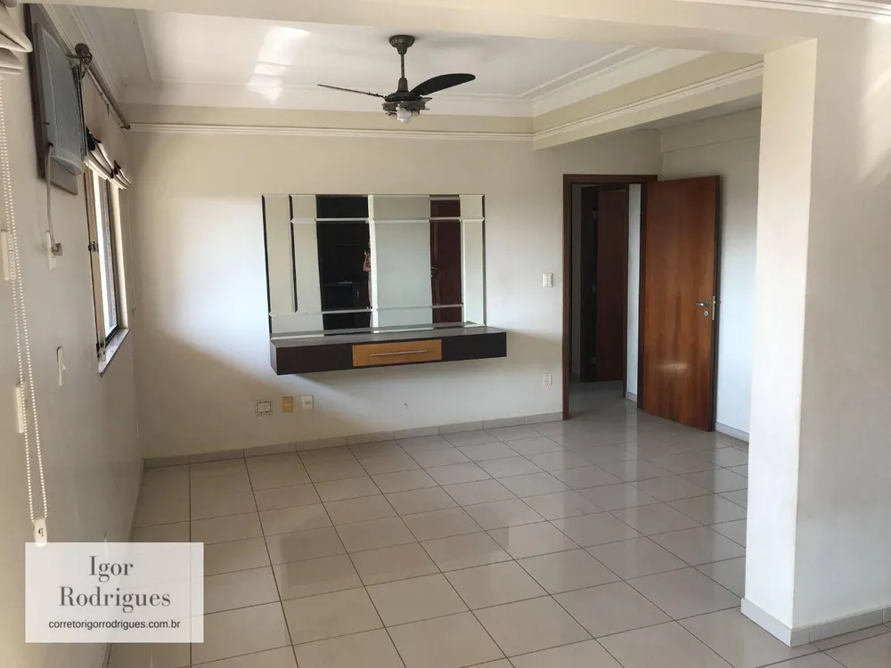 Apartamento, 3 quartos, 135 m² - Foto 2
