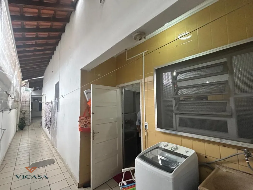 Casa, 3 quartos, 200 m² - Foto 10