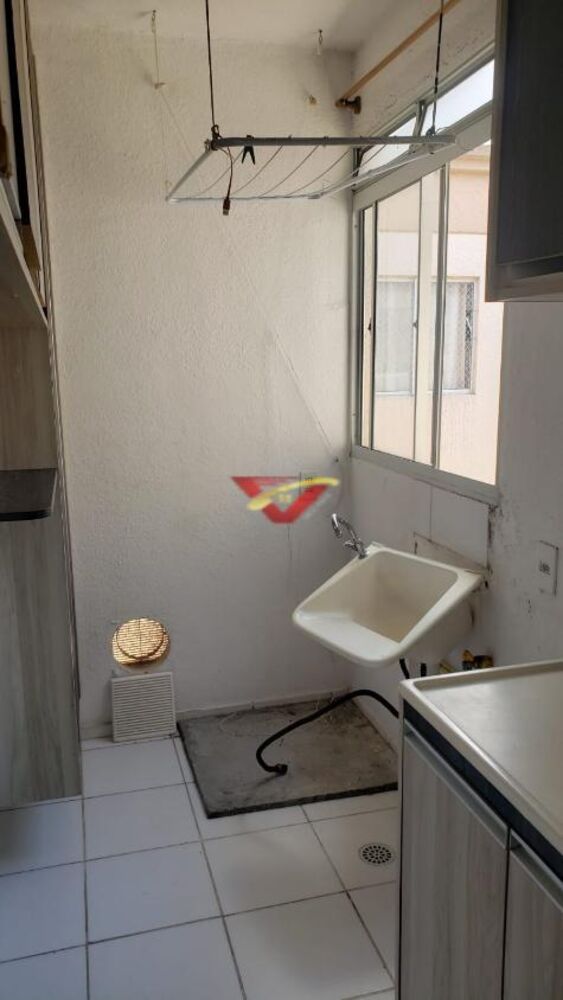 Apartamento à venda com 2 quartos, 39m² - Foto 9