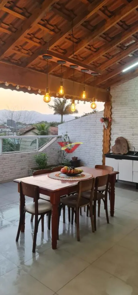 Sobrado, 4 quartos, 215 m² - Foto 1
