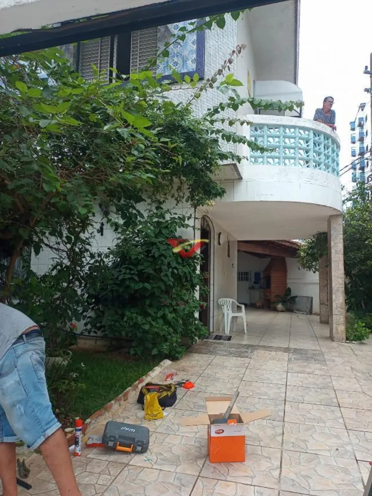 Casa, 4 quartos, 144 m² - Foto 2