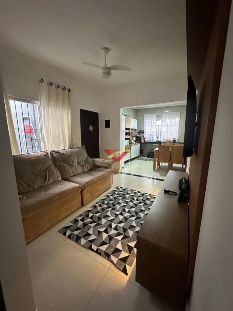 Casa, 2 quartos, 80 m² - Foto 1