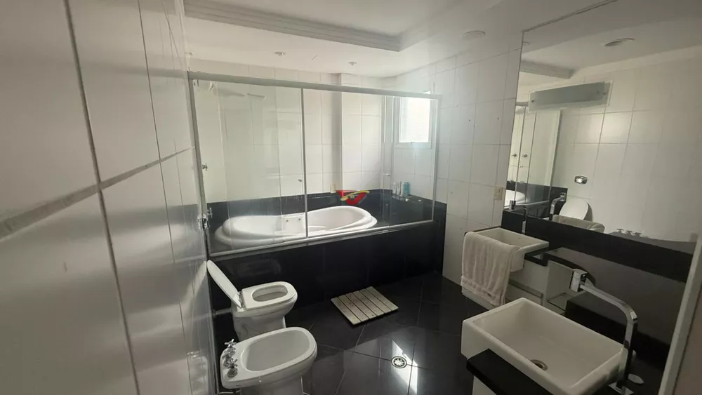 Apartamento, 3 quartos, 364 m² - Foto 2