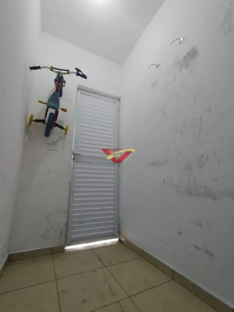 Casa de Condomínio à venda com 2 quartos, 43m² - Foto 3