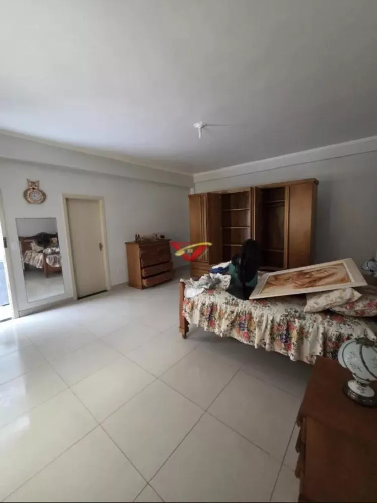 Casa, 3 quartos, 257 m² - Foto 4