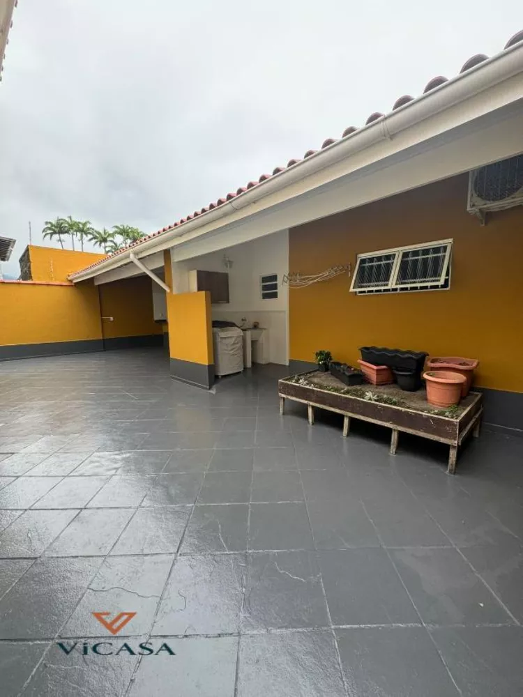 Casa, 3 quartos, 147 m² - Foto 2