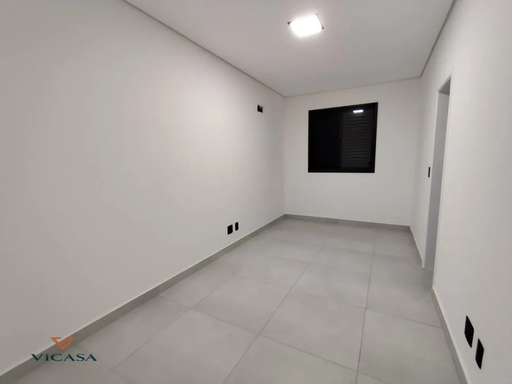 Casa, 4 quartos, 290 m² - Foto 12