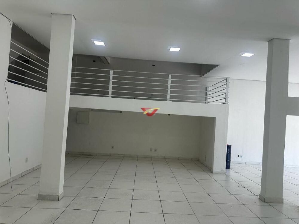 Sala-Conjunto, 200 m² - Foto 1