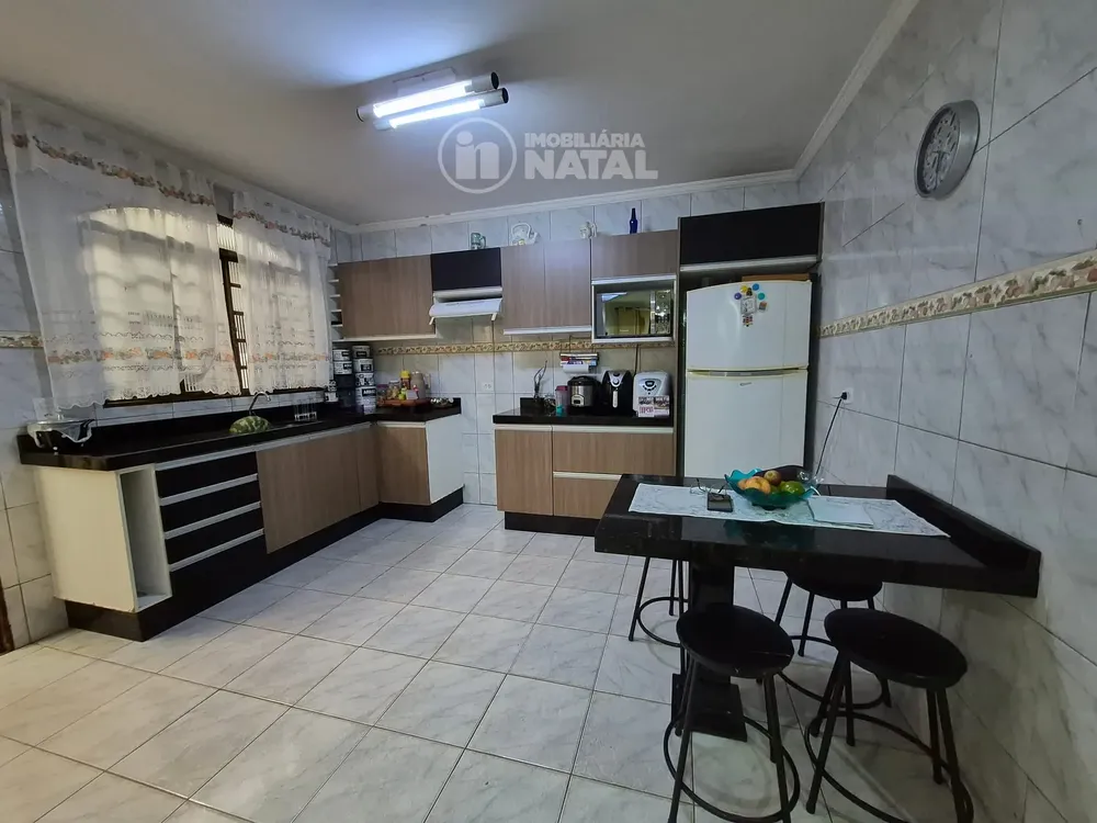 Casa, 3 quartos, 140 m² - Foto 3