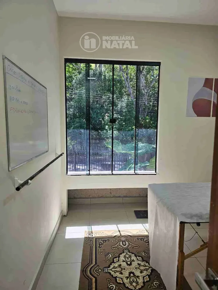 Casa, 4 quartos, 240 m² - Foto 3