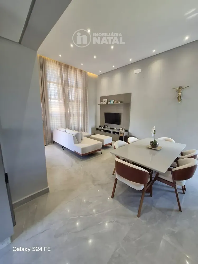 Casa, 3 quartos, 210 m² - Foto 5