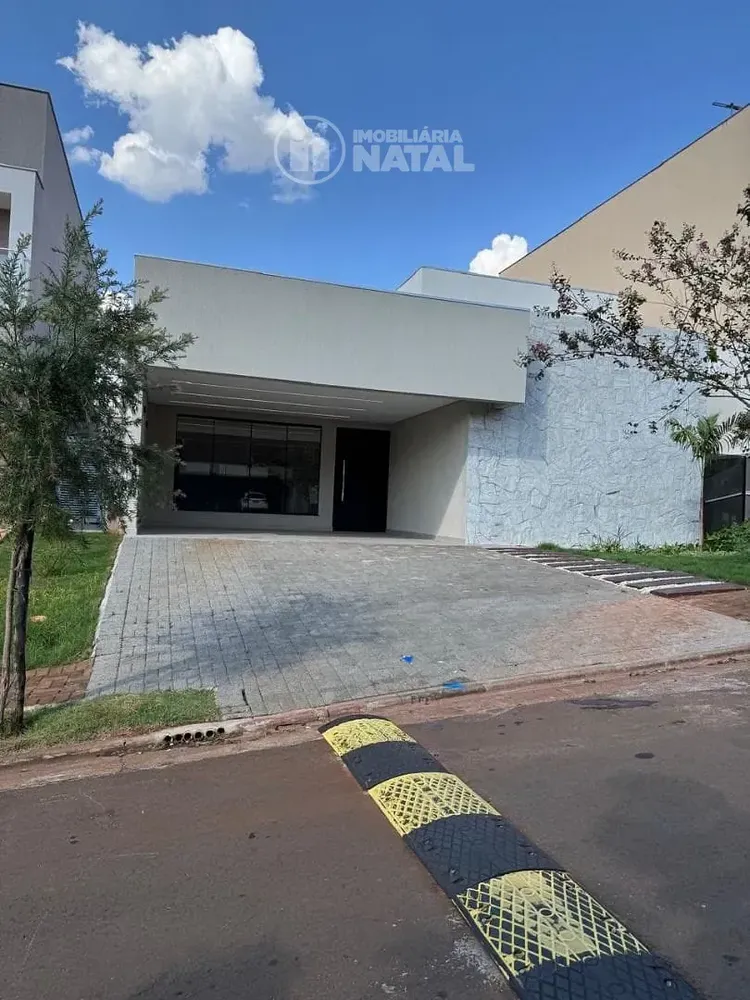 Casa, 1 quarto, 218 m² - Foto 1