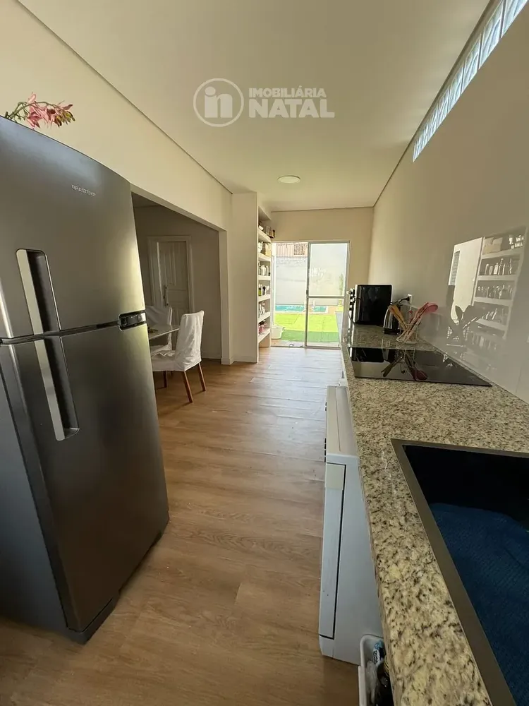 Casa, 3 quartos, 180 m² - Foto 5