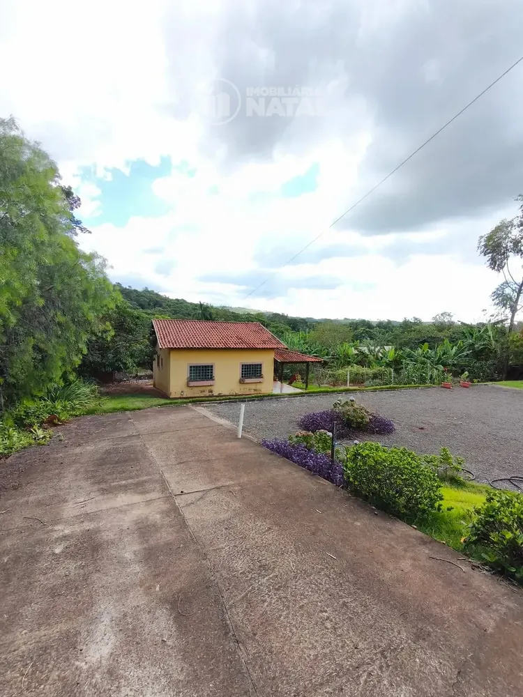 Chácara, 2 quartos, 3395 m² - Foto 2