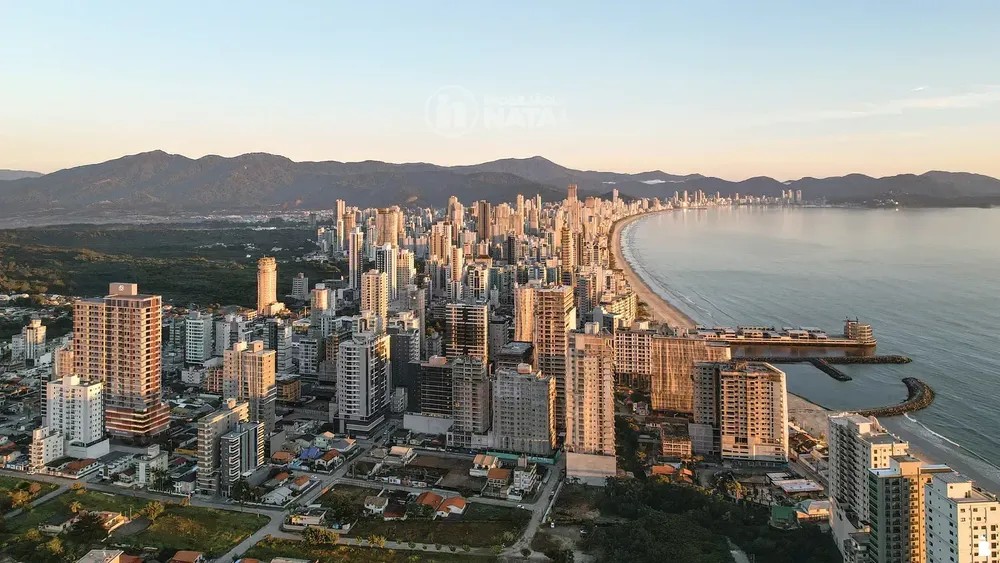 Apartamento, 2 quartos, 80 m² - Foto 1
