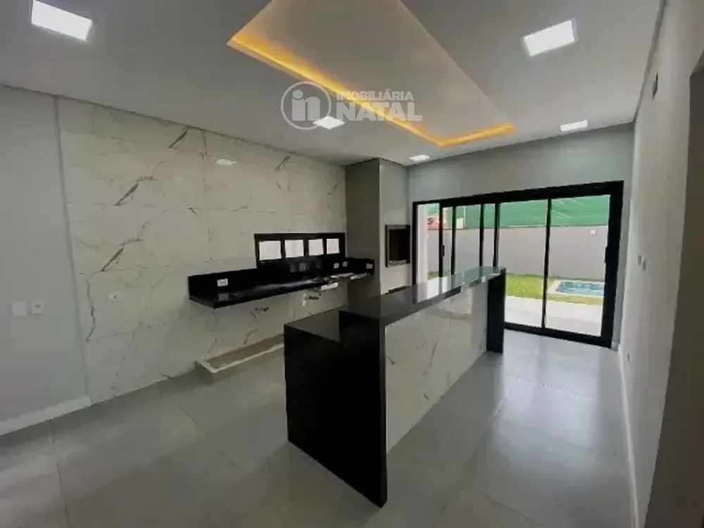 Casa, 3 quartos, 235 m² - Foto 2