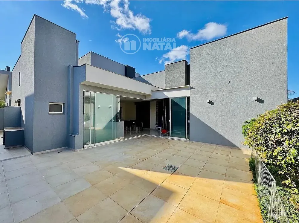 Casa, 3 quartos, 250 m² - Foto 2