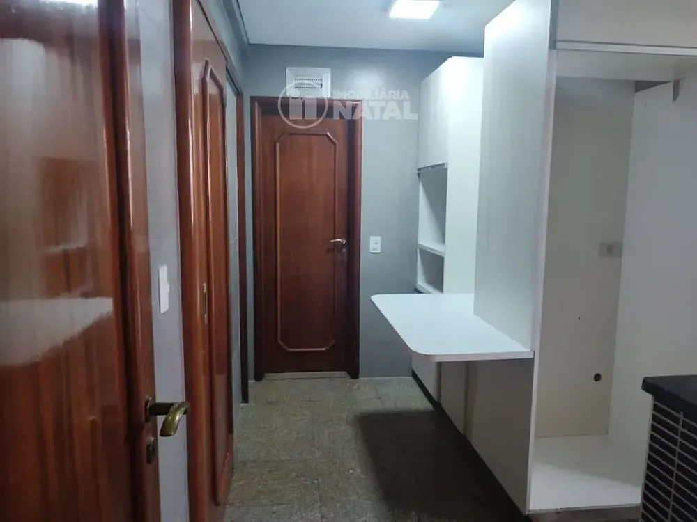 Apartamento, 4 quartos, 208 m² - Foto 11
