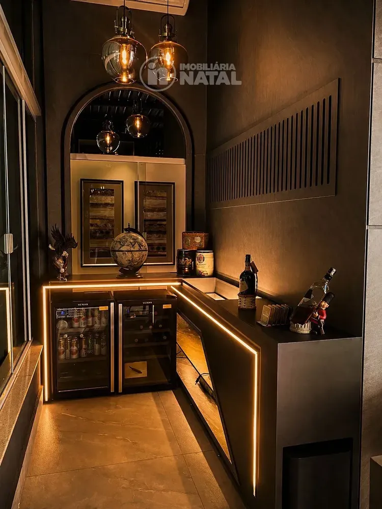 Casa, 4 quartos, 243 m² - Foto 8